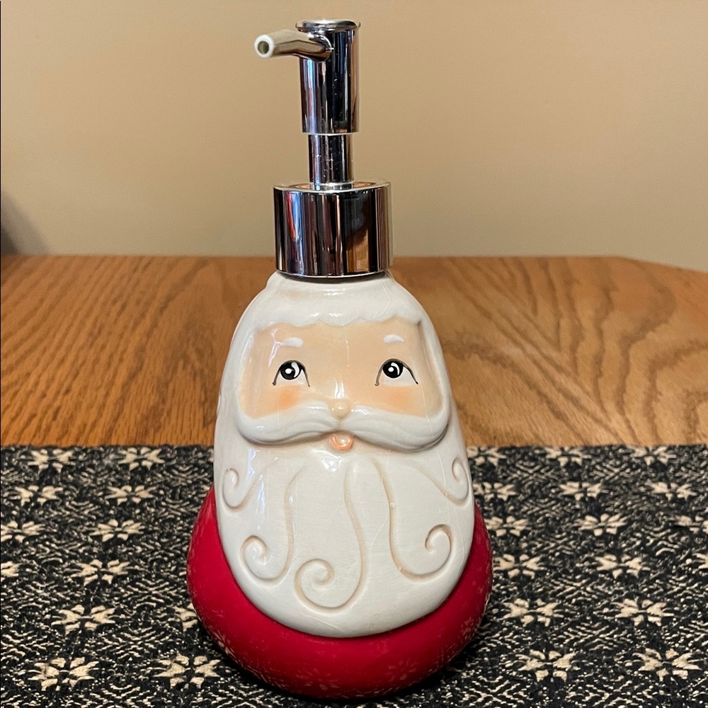 Johanna Parker Santa Claus Soap Dispenser
